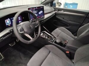 VW Golf Style Edition 50 1.5 eTSI DSG HEADUP/DCC/PANO/AHK