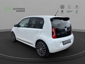 VW up! 1.0 street  PANO / PDC / FENDER