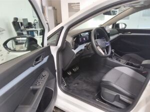 VW Golf Life GOAL 1.5 TSI SHZ / ALLWETTER / CARPLAY