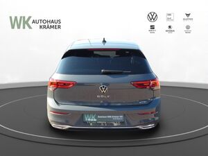 VW Golf VIII ACTIVE 1,5 l eTSI DSG REARVIEW / IQDRIVE / AHK