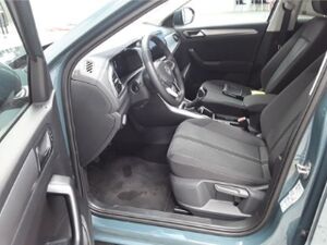VW T-Roc Life 1.0 TSI STANDHZ/NAVI/REARVIEW