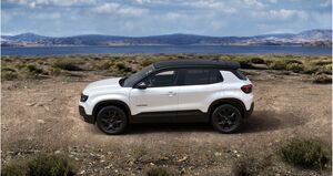 JEEP Avenger Black Edition e-Hybrid 48V 110PS Automatik