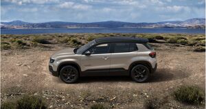 JEEP Avenger Black Edition e-Hybrid 48V 110PS Automatik