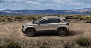 JEEP Avenger Summit e-Hybrid 48V 110PS Automatik