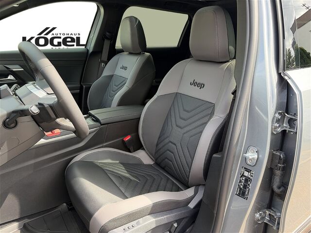 JEEP Compass E-Hybrid PHEV 1.6 eDCT 225 PS Summit Ansicht 9 für Fahrzeugdetailseite