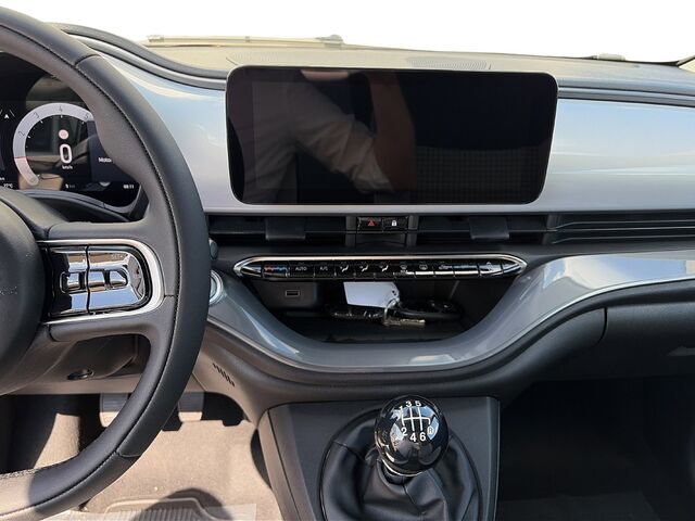 FIAT 500c 1.0 Hybrid FireFly 65 PS Dolcevita Sonderedition Ansicht 9 für Fahrzeugdetailseite