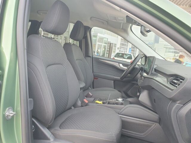 FORD Kuga Ansicht 11 für Fahrzeugdetailseite