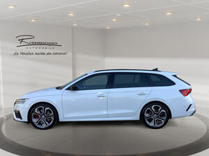 SKODA Octavia Combi 2.0 TSI RS PLUS ACC Matrix Pano Kamera
