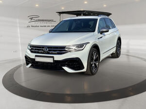 VW Tiguan 2.0 TSI DSG 4M. ACC Matrix Navi Keyless Kamera