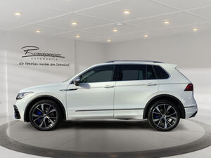 VW Tiguan 2.0 TSI DSG 4M. ACC Matrix Navi Keyless Kamera