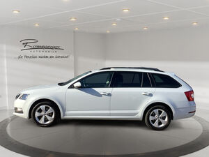 SKODA Octavia Combi 1.0 TSI DSG Style GRA Navi Kamera PDC