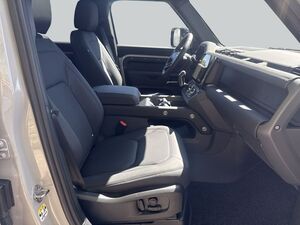 LAND ROVER Defender 110 D250 X-Dynamic SE 183 kW, 5-türig (Diesel) Defender