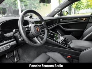 PORSCHE Panamera GTS Surround-View InnoDrive LED-Matrix