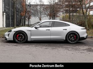 PORSCHE Taycan GTS Burmester HA-Lenkung InnoDrive 21Zoll