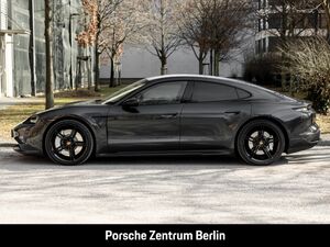PORSCHE Taycan Luftfederung 21-Zoll Rückfahrkamera LED