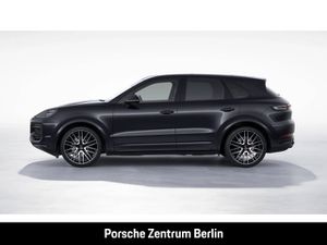 PORSCHE Cayenne Black Edition