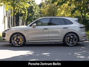 PORSCHE Cayenne Turbo S E-Hybrid HA-Lenkung Nachtsicht