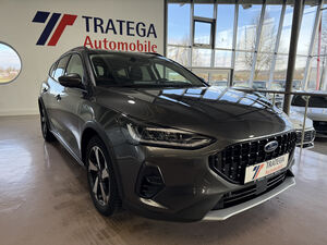 FORD Focus Ecoboost Hybrid Active X HeadUp Winter ACC