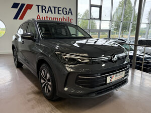 VW Tiguan 1.5 eHybrid Life Pano 360° AHK ACC TW LHZ Tiguan