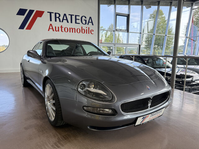 MASERATI 4200 Coupe GT - Handschaltung- 2.Hand - deutsch 4200