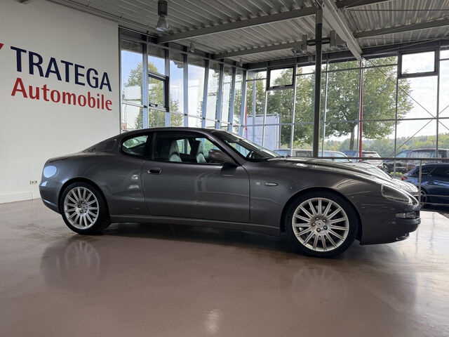 MASERATI 4200 Coupe GT - Handschaltung- 2.Hand - deutsch 4200