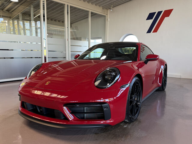 PORSCHE 992 Carrera GTS Matrix Lift Bose HAL Approved 992