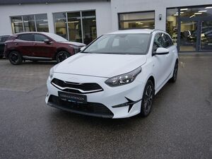 KIA Ceed Sportswagon Ceed SW 1.5 TGDI TEAM SPIRIT  *NAVI*KAMERA*LED*