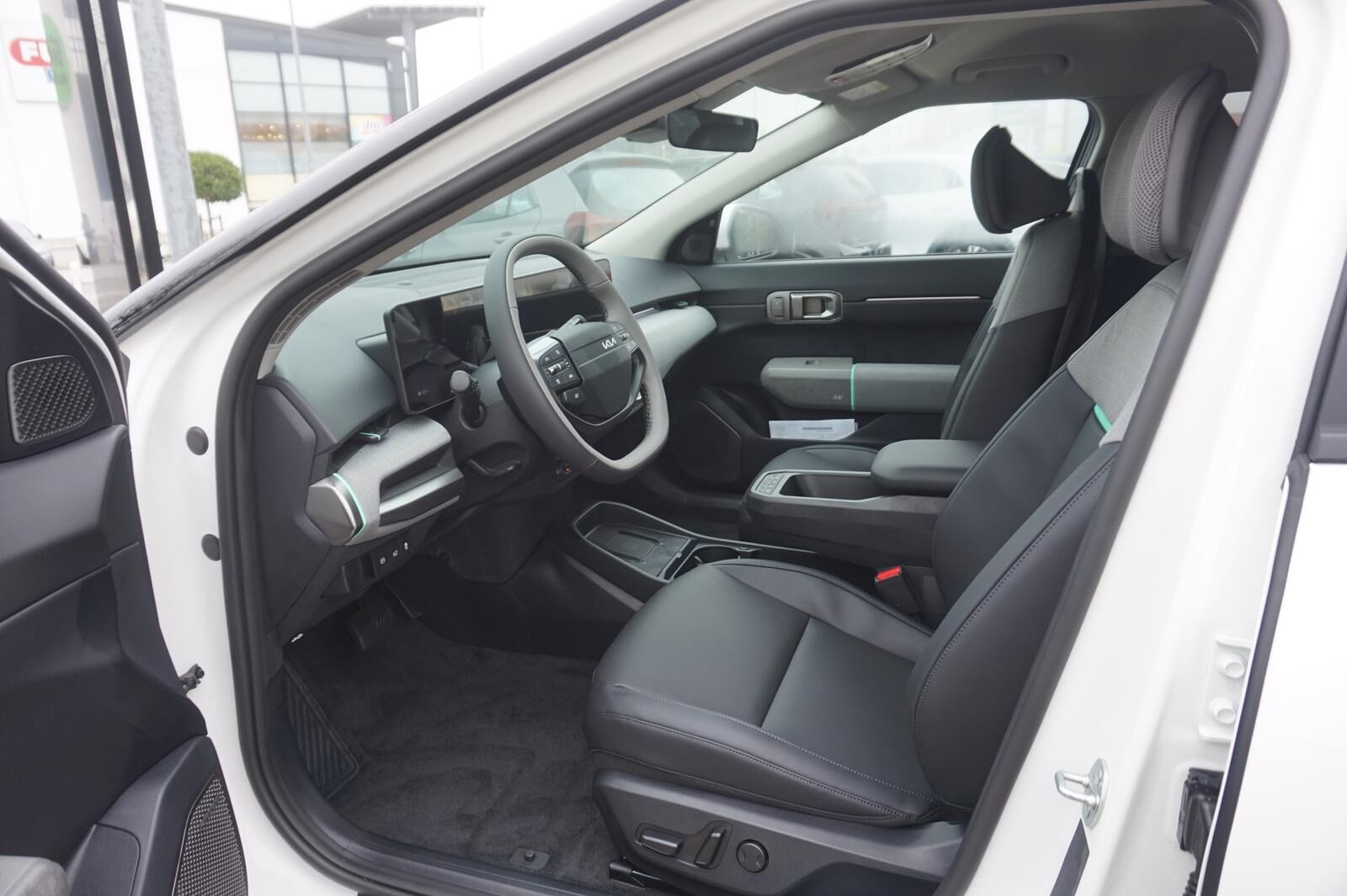 KIA EV4 FB EARTH*UpgradeP1*TechP2*WinterP3*DriveP4* Ansicht 6 für Fahrzeugdetailseite