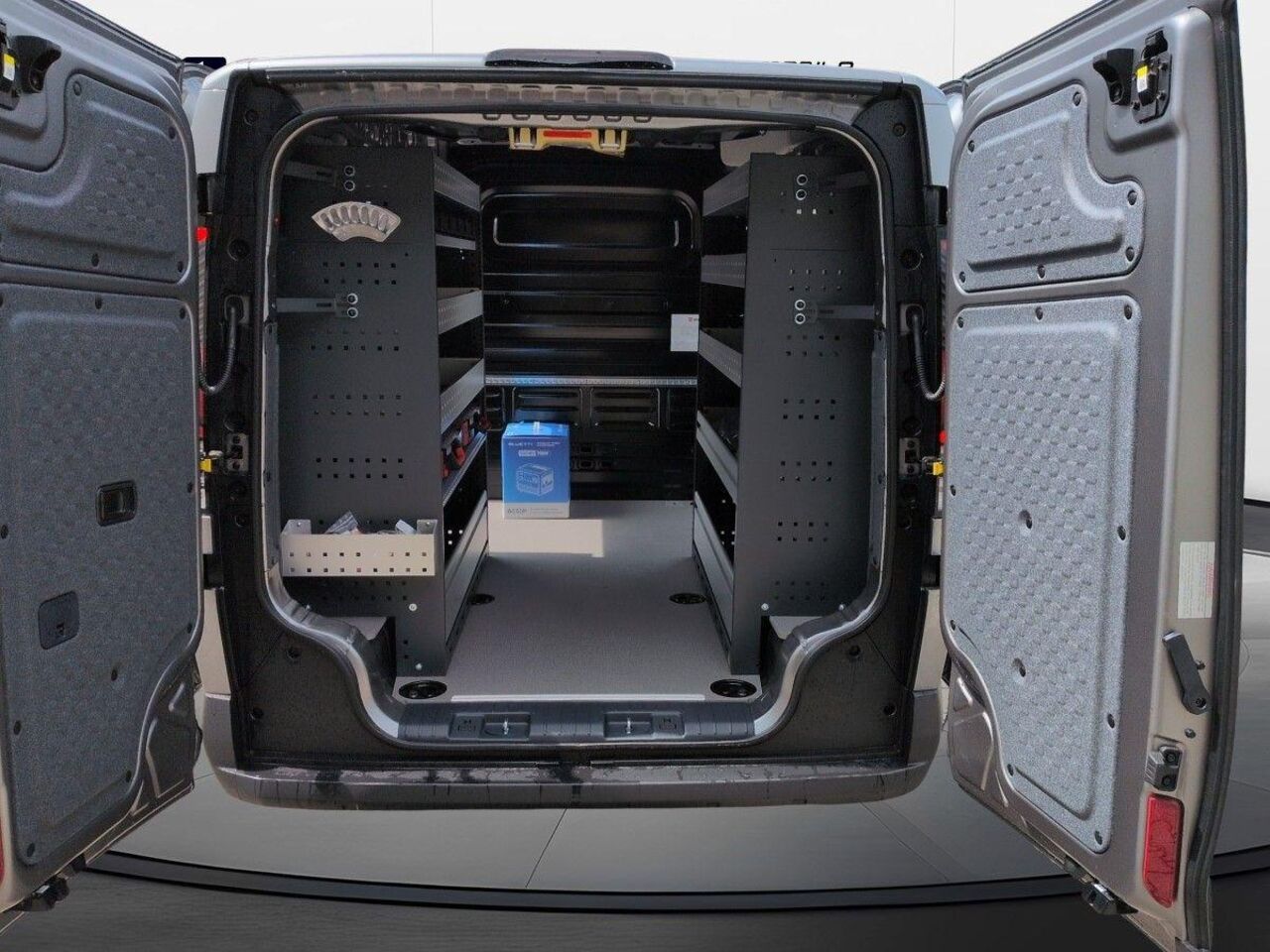 KIA PV5 Cargo ELITE 71,2 kWh 163PS *WÜRTH*P1*WP* Ansicht 5 für Fahrzeugdetailseite