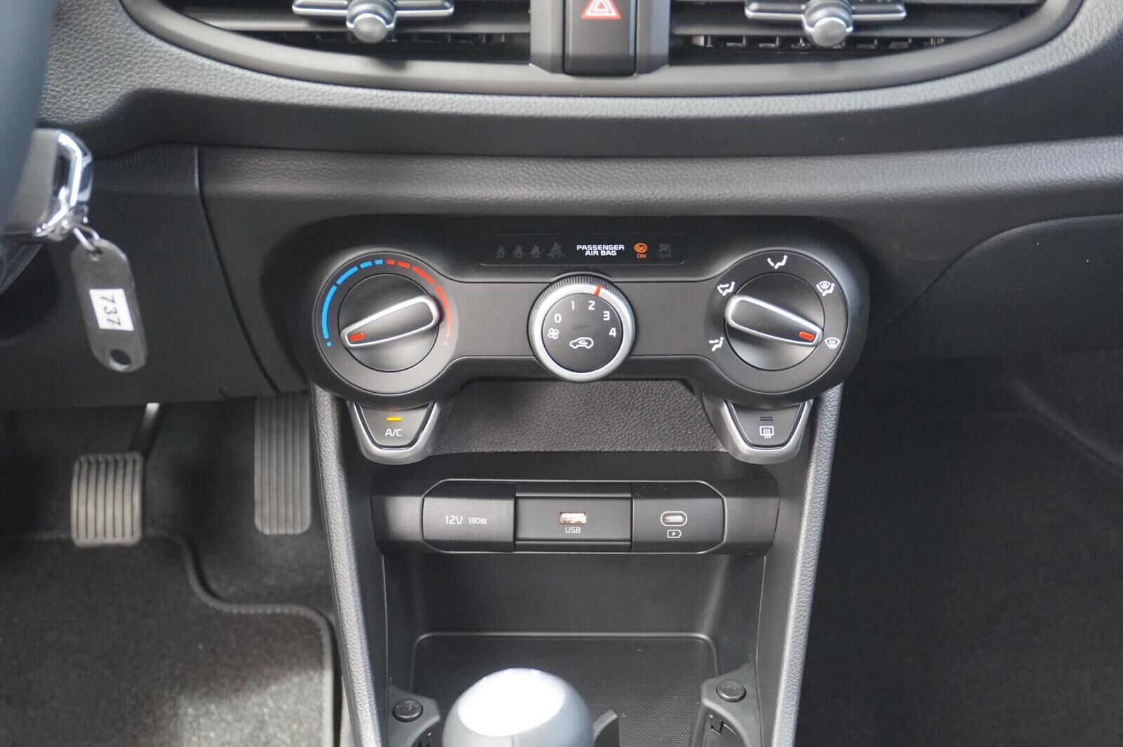 KIA Picanto 1.2 VISION *KAMERA* NAVI* SHZ* Ansicht 10 für Fahrzeugdetailseite