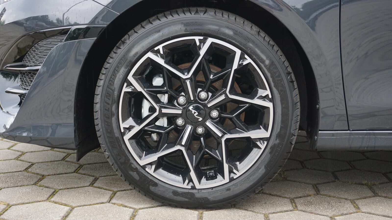 KIA Ceed Sportswagon Ceed SW 1.5 TGDI DCT GT-LINE *LED* NAVI* KAMERA* Ansicht 7 für Fahrzeugdetailseite