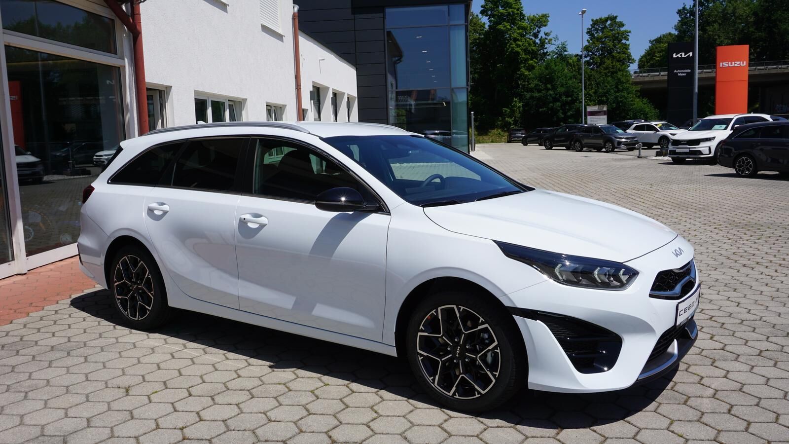 KIA Ceed Sportswagon Ceed SW 1.5 TGDI GT-LINE *LED* NAVI* KAMERA* Ansicht 5 für Fahrzeugdetailseite