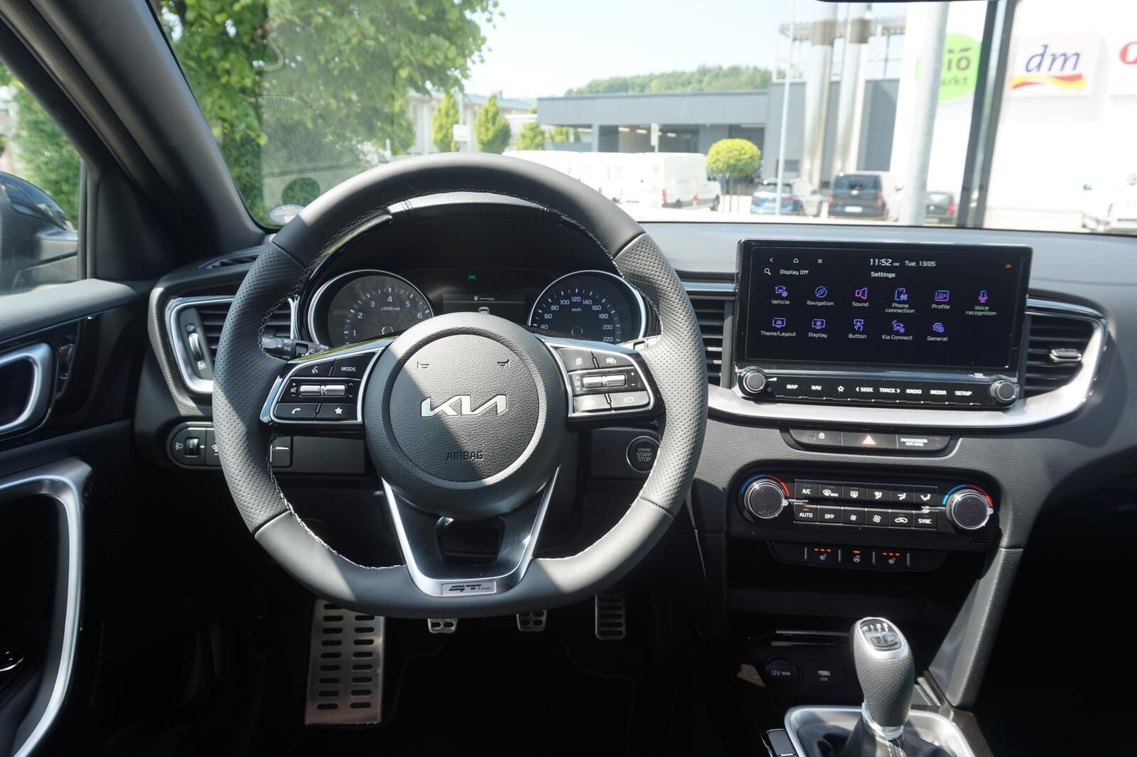 KIA Ceed SW 1.5 TGDI GT-LINE *LED* KAMERA* NAVI* Ansicht 9 für Fahrzeugdetailseite