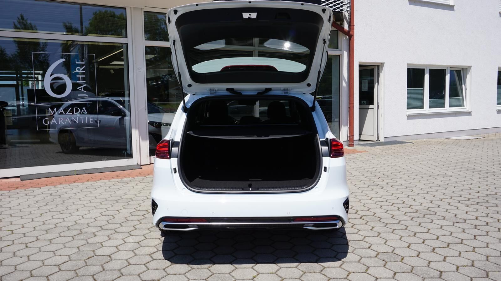 KIA Ceed SW 1.5 TGDI GT-LINE *LED* KAMERA* NAVI* Ansicht 15 für Fahrzeugdetailseite