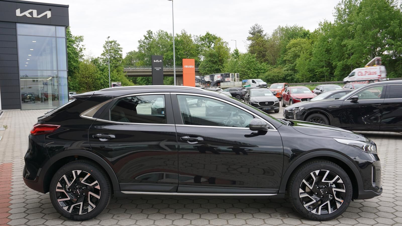 KIA XCeed 1.5 TGDI DCT SPIRIT *LED* NAVI* KAMERA* Ansicht 5 für Fahrzeugdetailseite