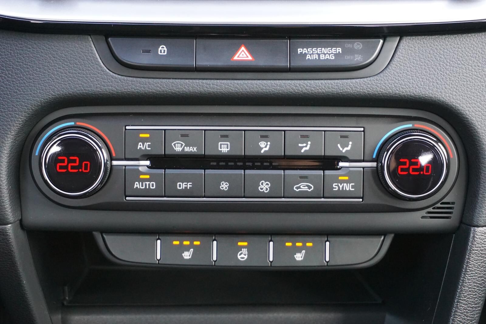 KIA XCeed 1.5 T-GDI SPIRIT *NAVI* KAMERA*LED* Ansicht 11 für Fahrzeugdetailseite