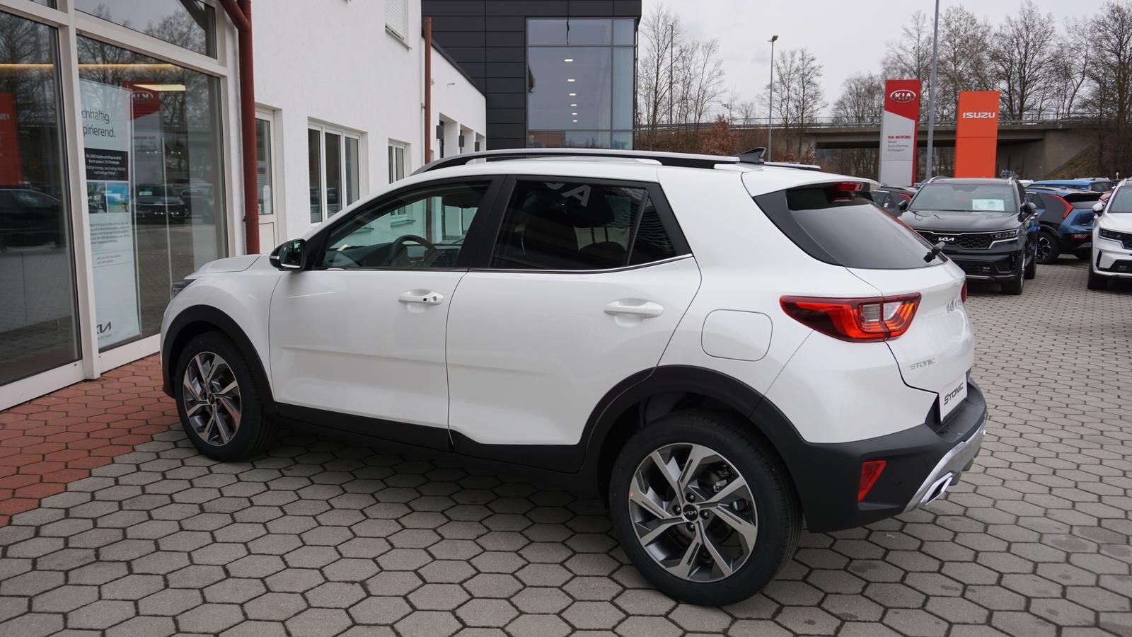 KIA Stonic 1.0T 120 48V GT-LINE *NAVI* LED* KAMERA* Ansicht 17 für Fahrzeugdetailseite