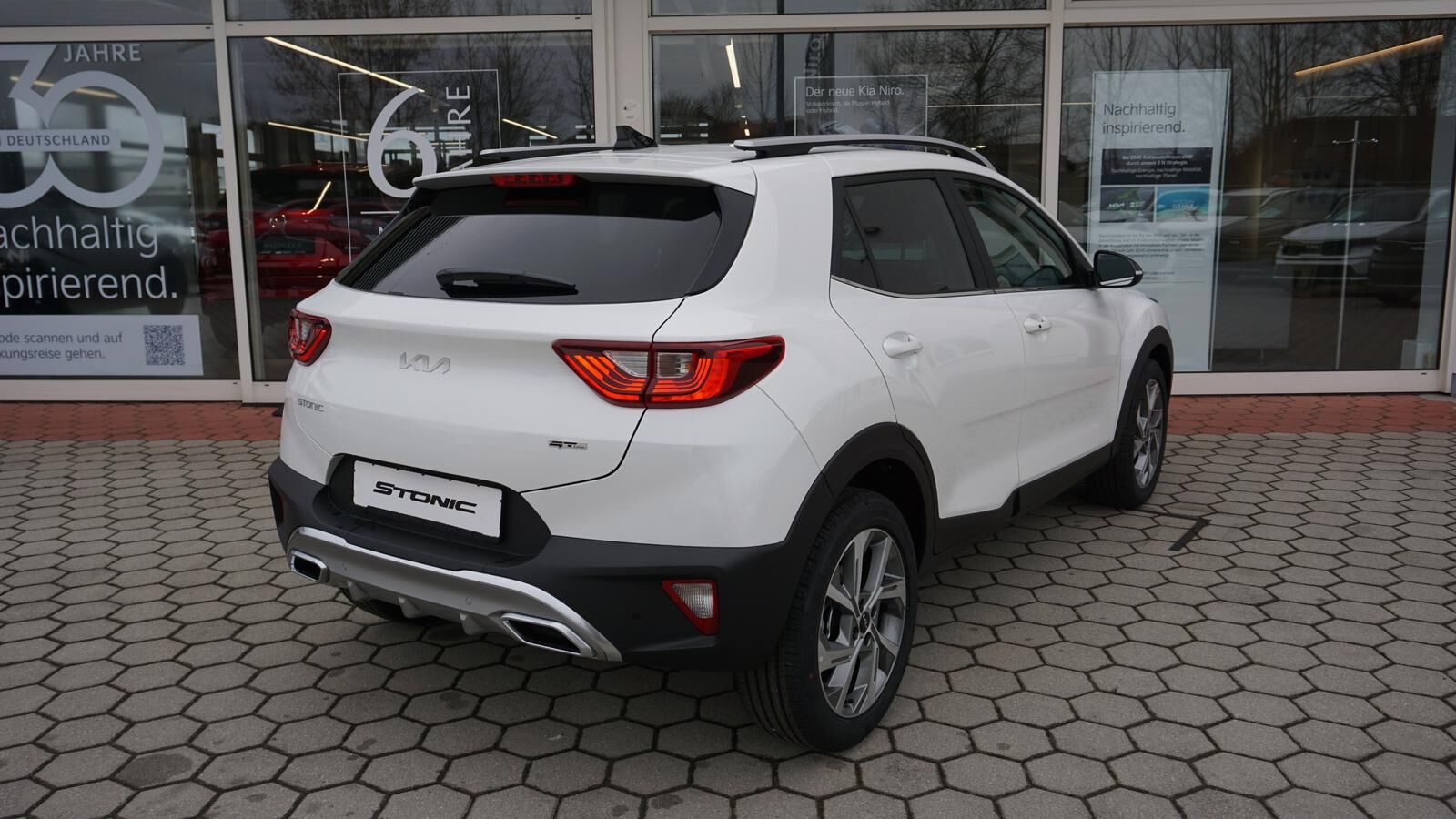 KIA Stonic 1.0T 120 48V GT-LINE *NAVI* LED* KAMERA* Ansicht 19 für Fahrzeugdetailseite