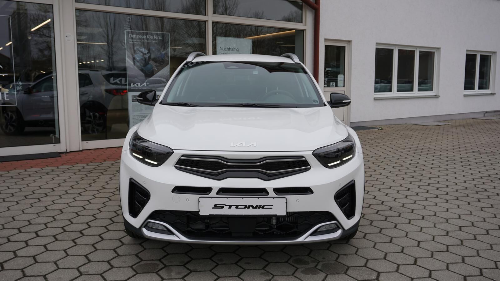KIA Stonic 1.0T 120 48V GT-LINE *NAVI* LED* KAMERA* Ansicht 2 für Fahrzeugdetailseite