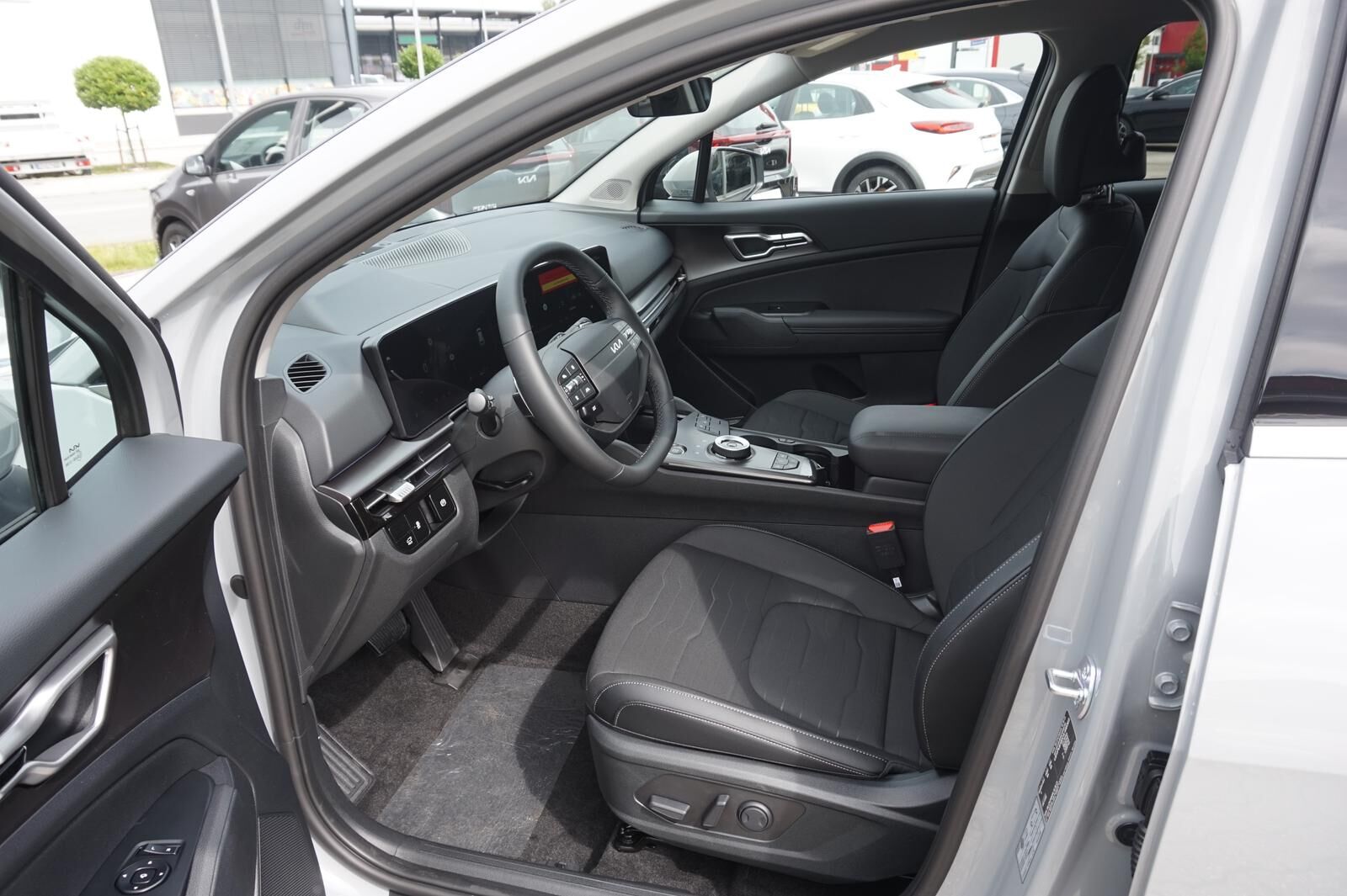 KIA Sportage 1.6 TGDI DCT 2WD SPIRIT *NEUES MODELL* Ansicht 12 für Fahrzeugdetailseite