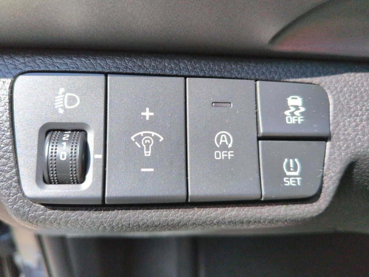 KIA Stonic 1.0 T-GDI DCT SPIRIT *NAVI* LED* KAMERA* Ansicht 12 für Fahrzeugdetailseite
