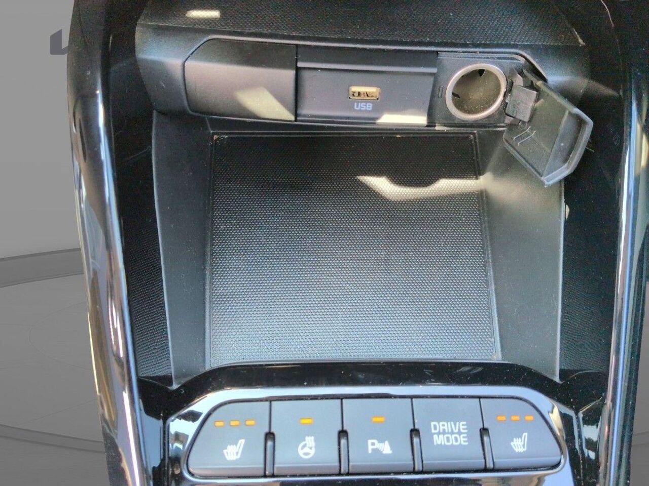 KIA Stonic 1.0 T-GDI DCT SPIRIT *NAVI* LED* KAMERA* Ansicht 14 für Fahrzeugdetailseite