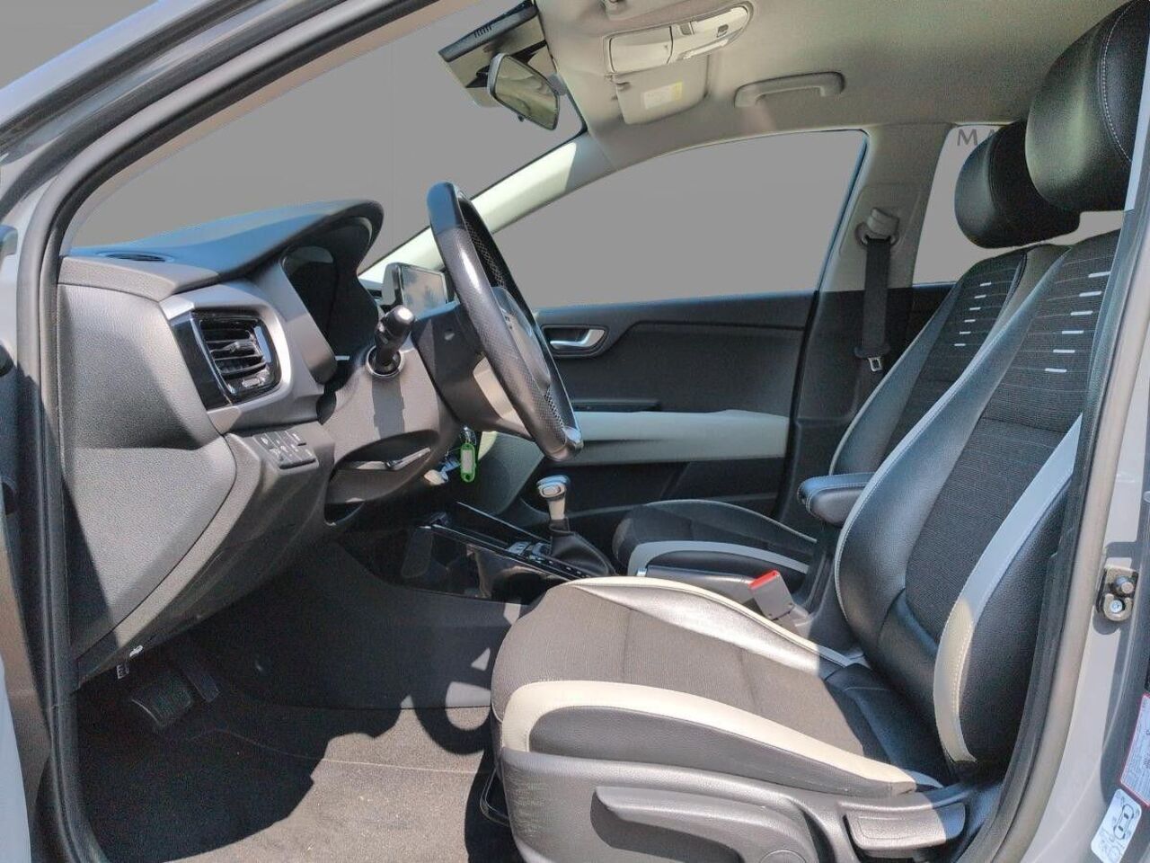 KIA Stonic 1.0 T-GDI DCT SPIRIT *NAVI* LED* KAMERA* Ansicht 6 für Fahrzeugdetailseite