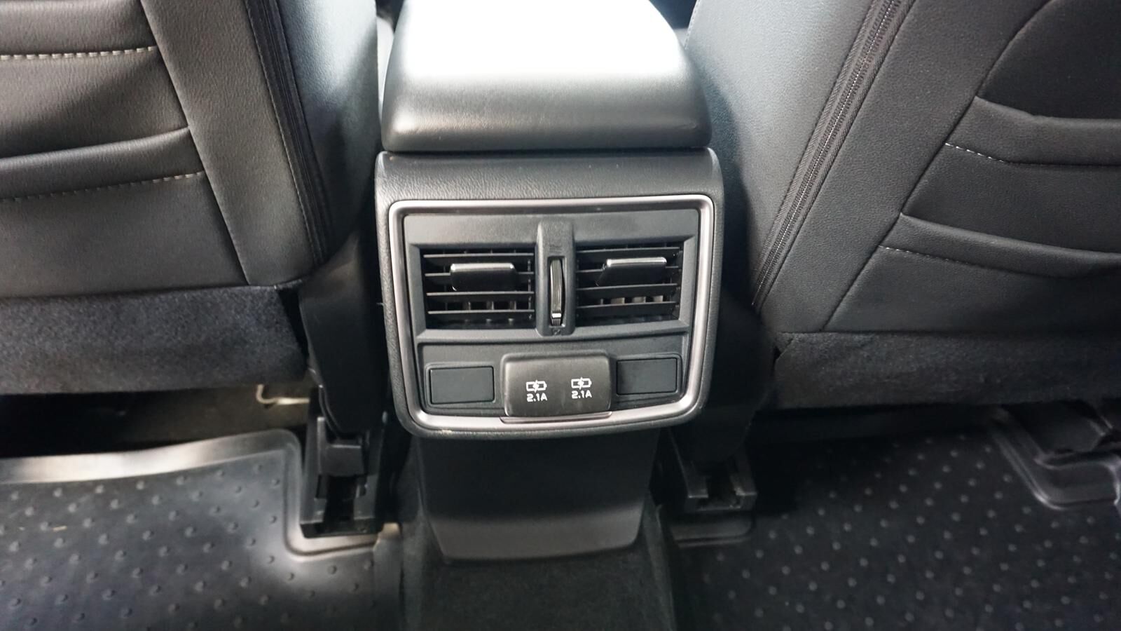 SUBARU Forester 2.0ie CVT Mild-Hybrid Trend*AHK*ALLRAD* Ansicht 14 für Fahrzeugdetailseite