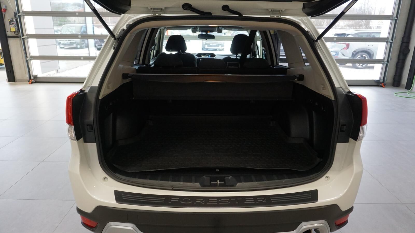 SUBARU Forester 2.0ie CVT Mild-Hybrid Trend*AHK*ALLRAD* Ansicht 16 für Fahrzeugdetailseite