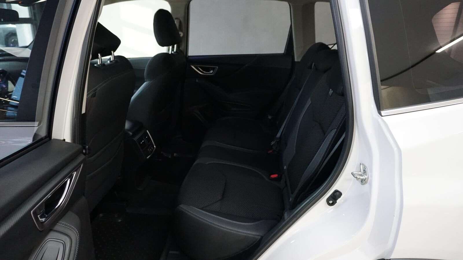 SUBARU Forester 2.0ie CVT Mild-Hybrid Trend*AHK*ALLRAD* Ansicht 9 für Fahrzeugdetailseite
