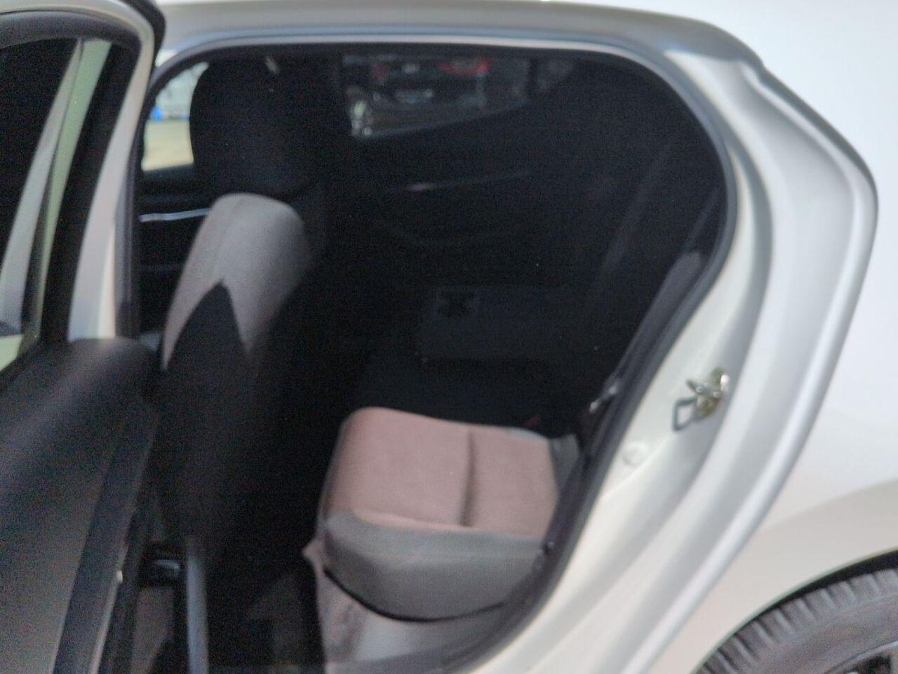 MAZDA 3 2.0 E-SKYACTIV-G SELECTION *LED*KAMERA*BOSE* Ansicht 7 für Fahrzeugdetailseite