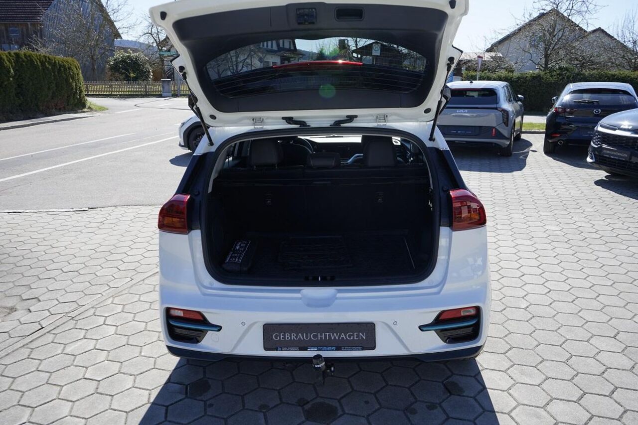 KIA e-Niro Spirit 64-kWh-Batterie *AHK*NAVI* Ansicht 14 für Fahrzeugdetailseite