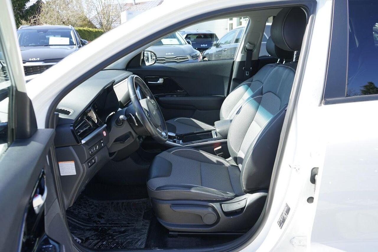 KIA e-Niro Spirit 64-kWh-Batterie *AHK*NAVI* Ansicht 6 für Fahrzeugdetailseite