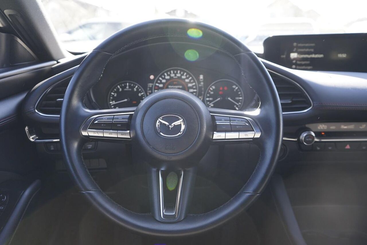 MAZDA 3 2.0l SKYACTIV-G HOMURA 150PS FWD *LED*NAVI* Ansicht 8 für Fahrzeugdetailseite
